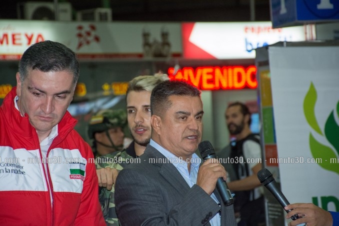 Así fue el recorrido de Mauricio Tobón como 'gobernador en la noche'