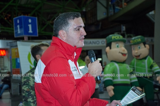 Así fue el recorrido de Mauricio Tobón como 'gobernador en la noche'