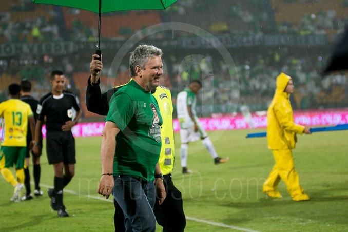 FOTOS: Clasificación y liderato, regalo de Nacional en el "Día del Hincha" 12 nacional huila 10