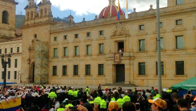 Perdonar y dejar atrás el odio, la petición del papa a los jóvenes colombianos