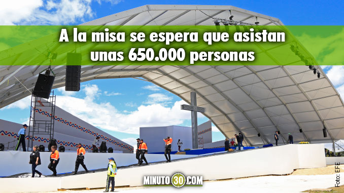 Ultiman detalles en el Parque Simón Bolívar donde el papa oficiará la primera misa