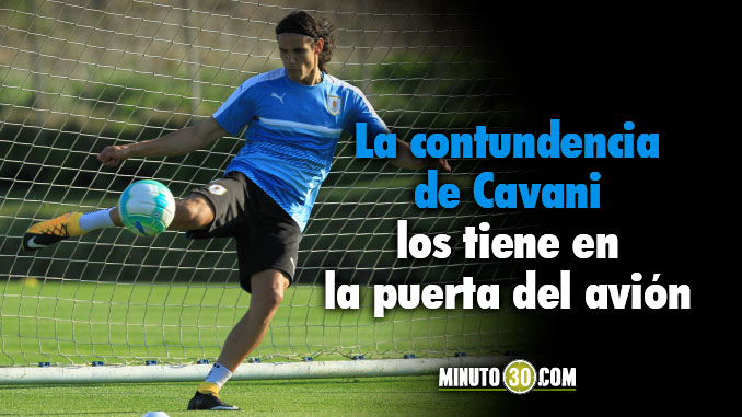 Uruguay, más cerca de Rusia gracias a Cavani y su fortín en el Centenario