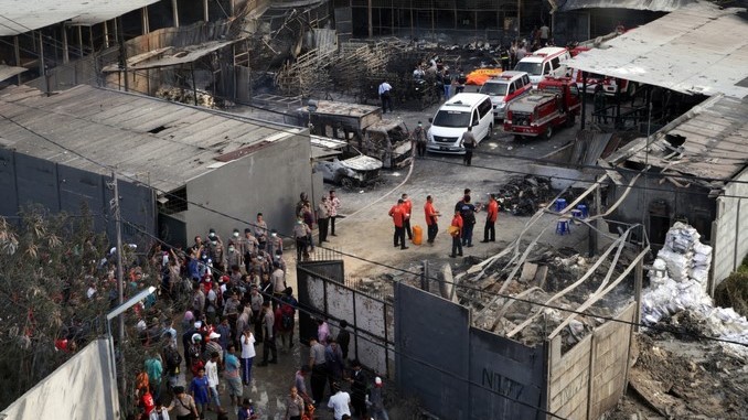 incendio_fabrica_indonesia