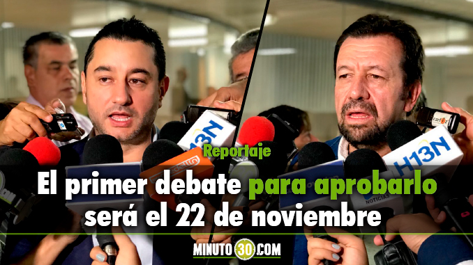 Orlando Uribe - Secretario Hacienda Medellín y Jesús Aníbal Echeverri - Presidente Concejo de Medellín. Foto/Minuto30