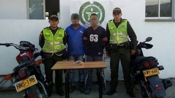 Capturaron dos hombres, un arma de fuego y dos motocicletas en Girardota 1 Capturados Girardota