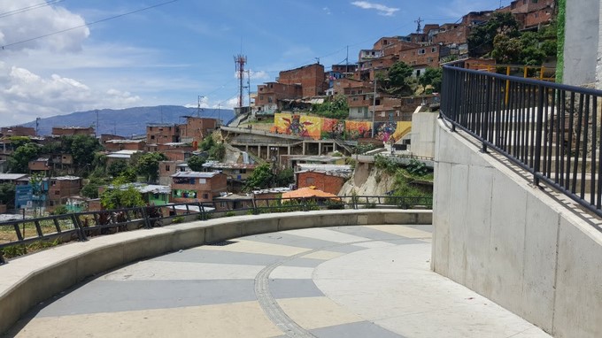 Nuevos espacios públicos para la comunidad de Robledo y San Javier 2 Espacios publicos Robledo y San Javier 1