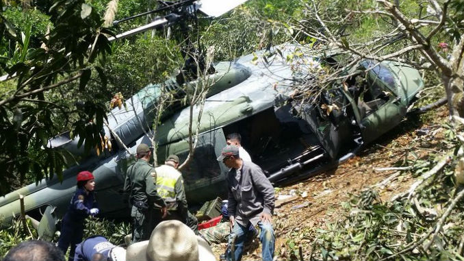 Helicoptero_Municipio_Copacabana_2