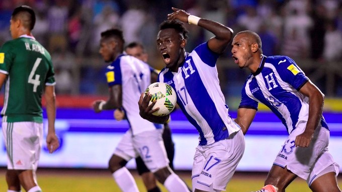 Jorge Luis Pinto se va con Honduras de repechaje contra Australia