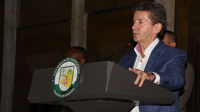 Gobernador de Antioquia se reunirá con el presidente del BID en Washington