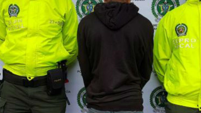Menor de edad, mecánico de oficio, detenido tras robar una moto 1 Menor Aprehendido1