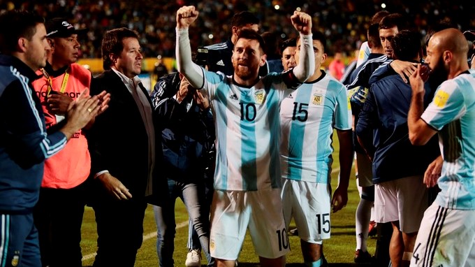 Messi salva a Argentina, que con Brasil, Uruguay y Colombia son felices los cuatro