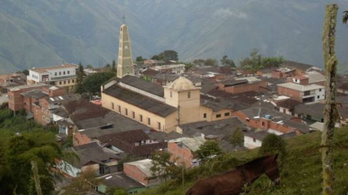 Ni el alcalde de Toledo se salvó de atraco masivo en carretera