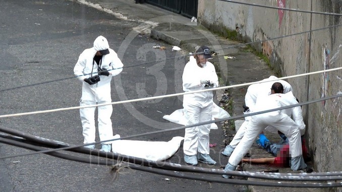 FOTOS Y VIDEO: Sin mediar palabra, lo asesinaron con arma de fuego en Robledo 8 asesinado altamira robledo hombre 8