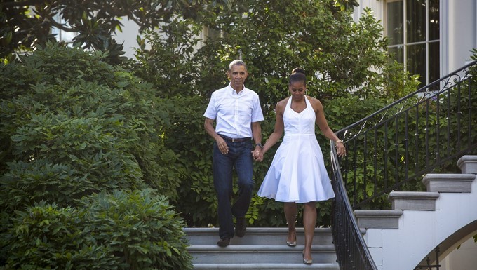 De acuerdo con el periódico, el piso en el que podrían residir los Obama es un dúplex con un valor de 10 millones de dólares. EFE/Archivo