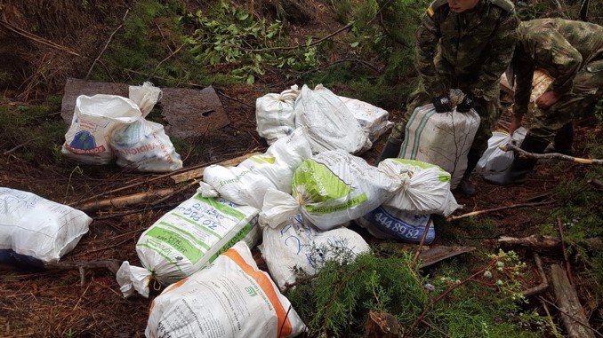 Ubican centro de acopio subterráneo en Montebello con más de 700 kilos de droga del 'Clan del Golfo'