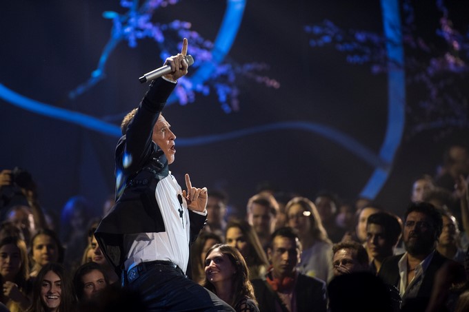 Emmanuel: MTV Unplugged/ Chino Lemus para MTV Latinoamérica