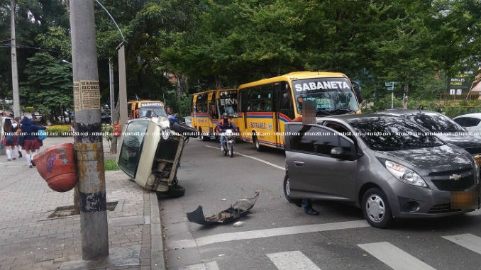 Accidente_Avenida_El_Poblado_3