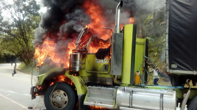 Camion_Quemado_Valdivia_2