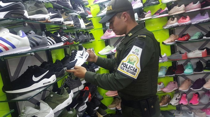 Incautaron mercancía ilegal por más de $ 240 millones 3 Contrabando 4
