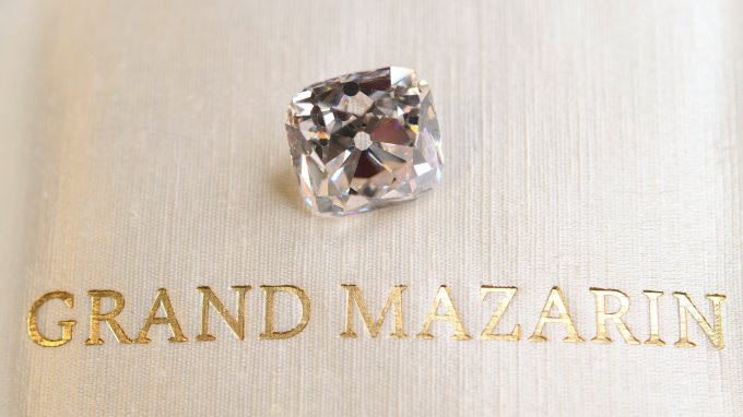 Subastado el mayor diamante color D sin fisuras por 28,8 millones de euros