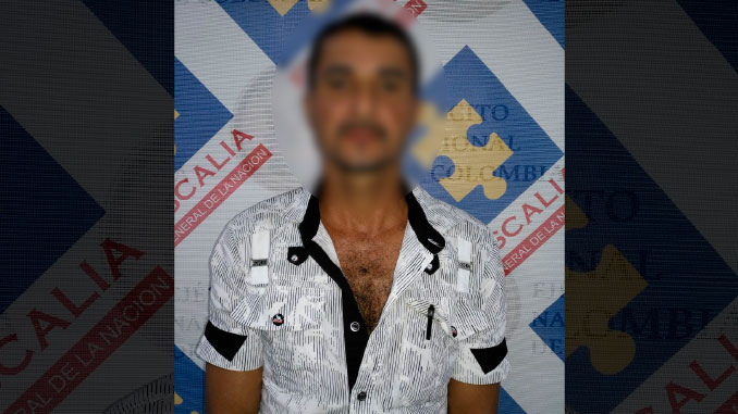 VIDEO: A la cárcel alias 'Libardo', señalado de ser el autor intelectual de masacre de una familia en Valdivia 2 A la cárcel alias 'Libardo', señalado de ser el autor intelectual de masacre de una familia en Valdivia