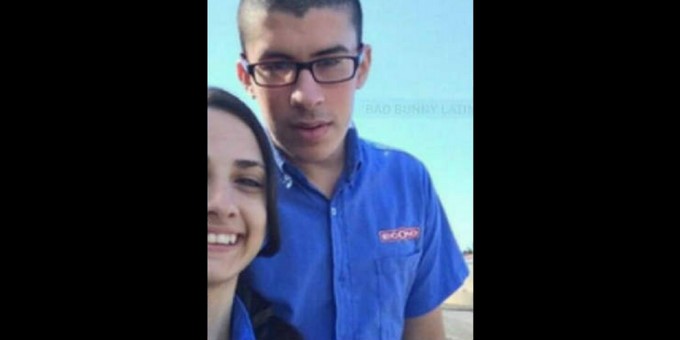 Bad Bunny cuando trabajaba en el súpermercado/ Tomada de Instagram