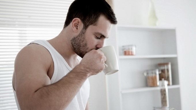 Las supremas razones por las que no deberías tomar café en ayunas