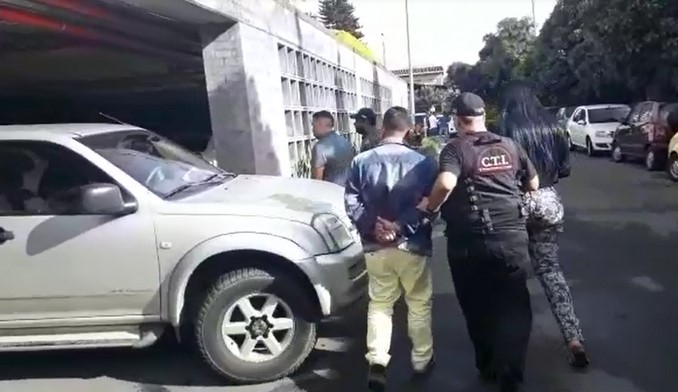 Capturados funcionarios del Inpec en Apartadó que habrían ayudado a la fuga de presos del 'Clan del Golfo'