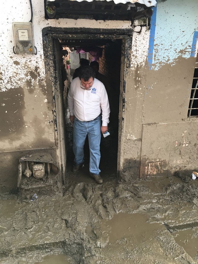 El defensor del Pueblo, Carlos Alfonso Negret Mosquera, se encuentra realizando un acompañamiento a las comunidades afectadas por las inundaciones en Corinto, Cauca.