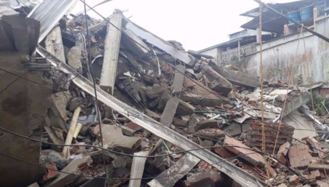 Tres heridos tras desplome de edificio en Buenaventura