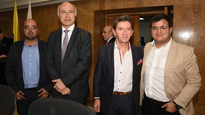 VIDEO: Se firmó el convenio para la constitución de la Colonia Penal Agrícola en Yarumal 3 Se firmó el convenio para la constitución de la Colonia Penal Agrícola en Yarumal