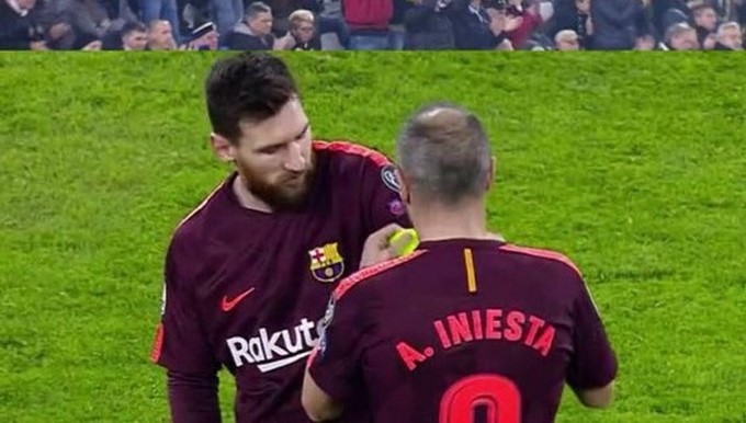 Vídeo. Lo hicieron los hinchas de Juventus con Iniesta y dieron un viral para las redes sociales