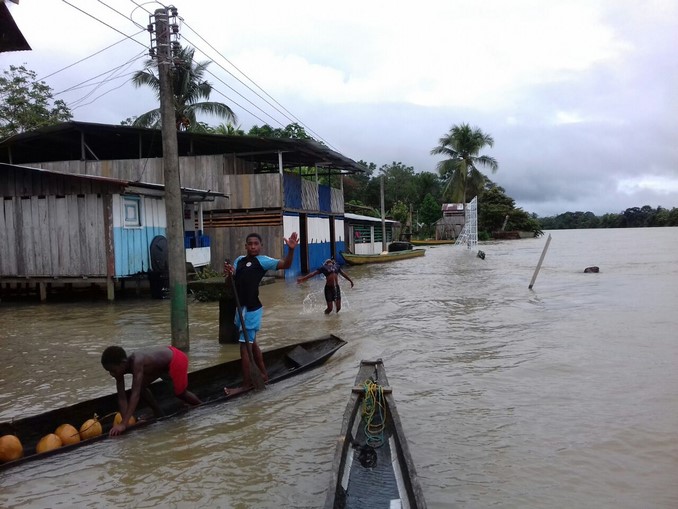 Reportan inundaciones en el municipio de Medio Atrato, Chocó