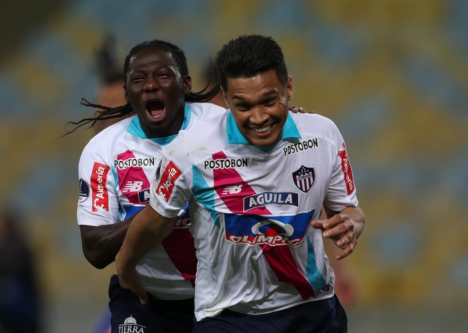 Vídeo. Piden sanción para Teófilo por esta terrible acción ante América 1 junior flamengo teofilo chara