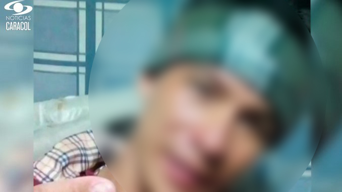 Niña fue golpeada por un ladrón que le hurtó su celular. En la huida al hombre se le cayeron los papeles