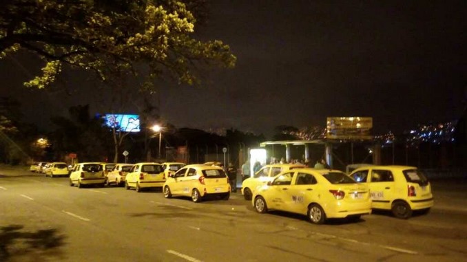 ¡Tenga en cuenta! Estos son los recorridos de los taxistas en Medellín este miércoles por manifestaciones