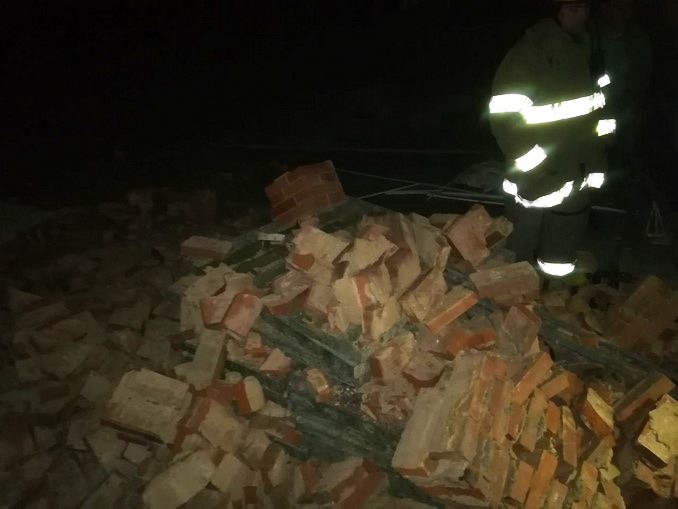Doce heridos tras desplomarse muro de hospital de Tunja