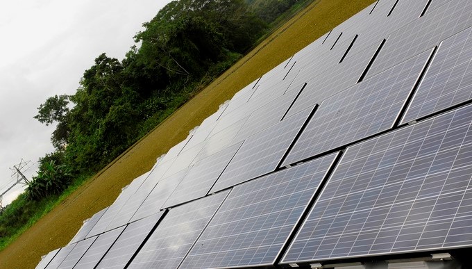 El Gobierno Chino donó a Colombia tres mil paneles solares
