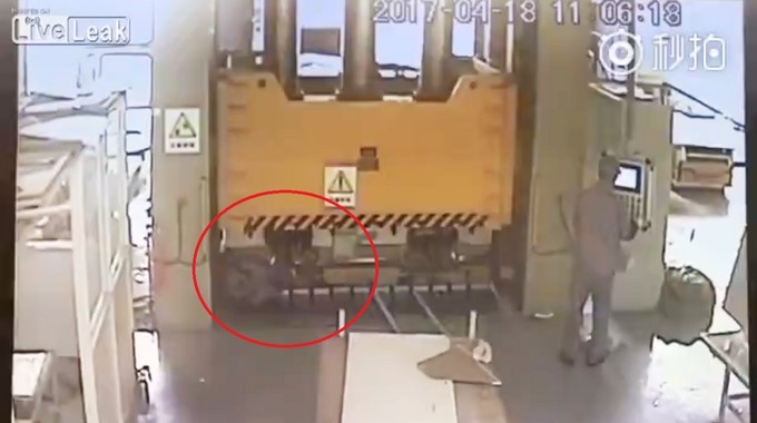 Captura tomada de Live Leak