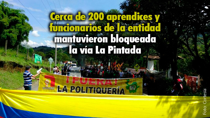 Aprendices del SENA La Salada protestaron por la salida de María Andrea Nieto