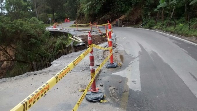 FOTOS: Autoridades departamentales atendieron punto crítico en la vía Sonsón – Nariño