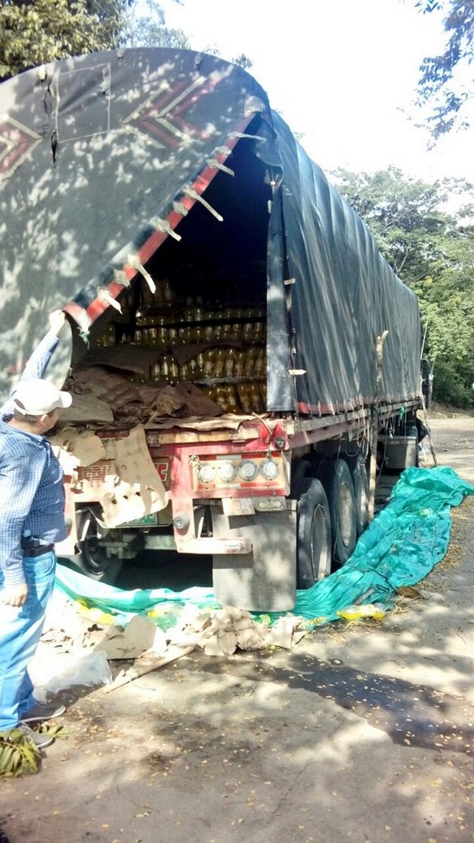 Árboles derribados e intentos de saqueos a tractomulas durante las protestas en el Catatumbo