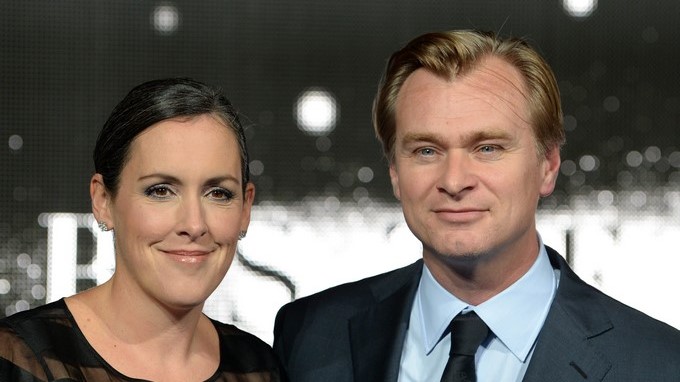 En la imagen, el director británico estadounidense Christopher Nolan (d) y su esposa, la productora británica Emma Thomas (i). EFE/Archivo