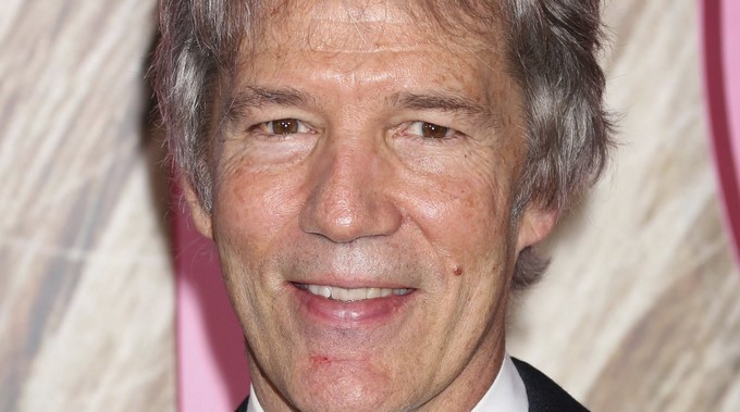 En la imagen el director de cine estadounidense David E. Kelley posa a su llegada a la presentación de la miniserie de la HBO Big Little Lies. EFEArchivo