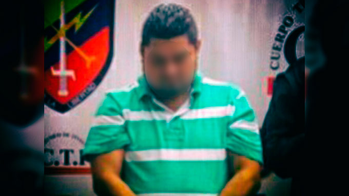 Se identificó como funcionario de la Policía para aparentemente extorsionar a una pareja de comerciantes 1 Roberto Cardona Cosme