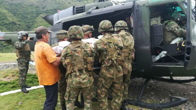 Traslado_campesino_herido_mina_1