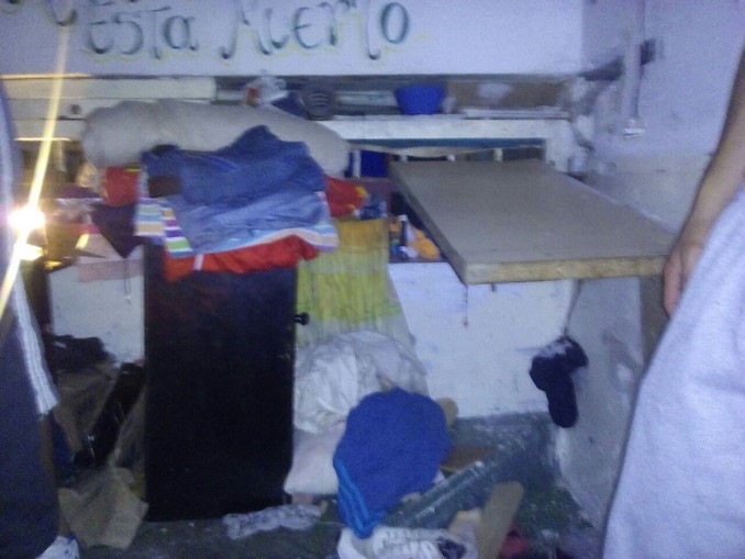 FOTOS: Registran amotinamiento en la cárcel de Itagüí. Varias armas blancas fueron incautadas 6 Registran amotinamiento en la cárcel de Itagüí. Varias armas blancas fueron incautadas