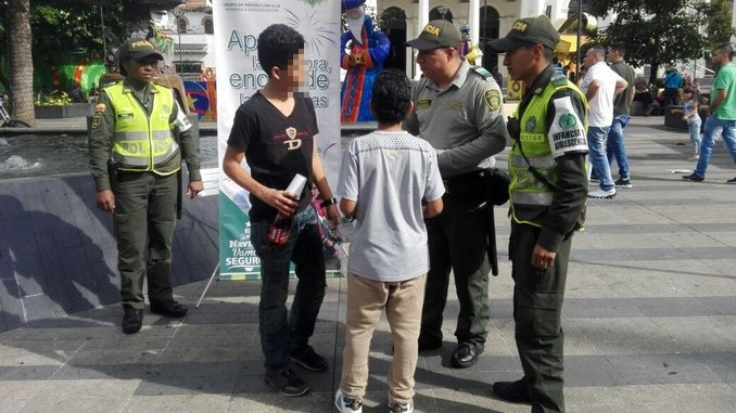 Policía realiza campaña de prevención sobre explotación sexual comercial de menores 4