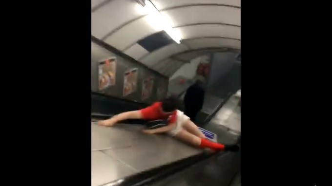 Captura tomada de Twitter: @__gower