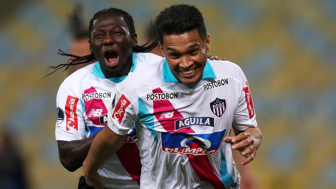 Hugo Illera expuso la situación en Junior: "Teófilo pudrió todo" 1 junior flamengo teofilo chara 2